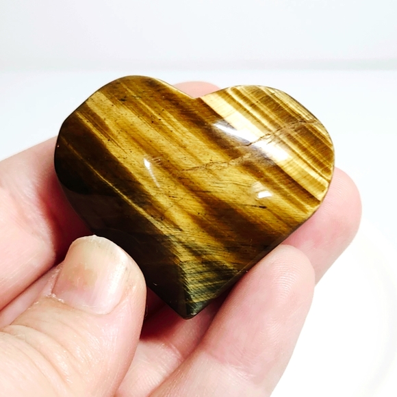 GalleyandOar Other - B Tigers Eye, heart, carving, Jungalow, rare, Quartz, crystals, Tarot, bohemian